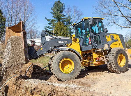 544 G-Tier with side dump bucket
